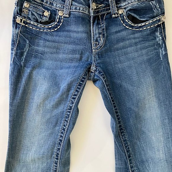 Miss Me 2 Pairs Ladies Jeans 27/4 Boot Cut Preowned - Picture 4 of 4